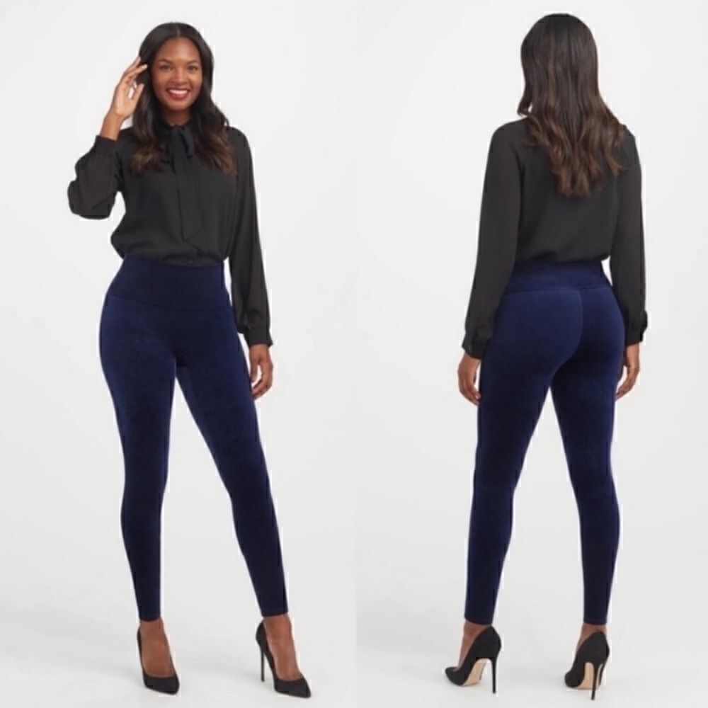 SPANX Velvet Leggings in Lapis Night - Size Large